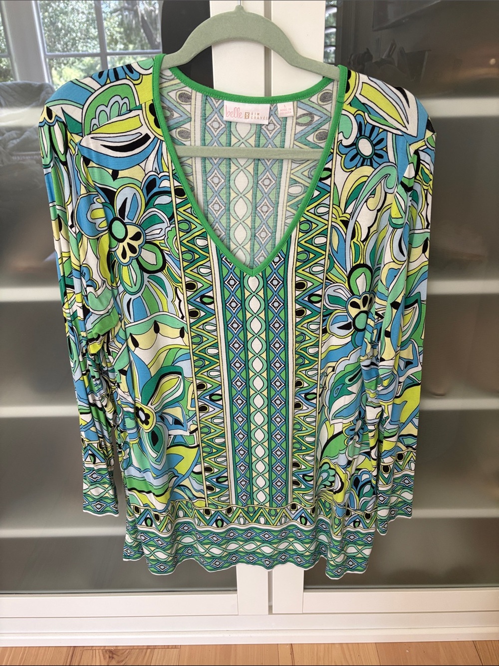 Like NEW Belle by Kim Gravel V-Neck Long Sleeve Tunic Top Geo Floral Print L